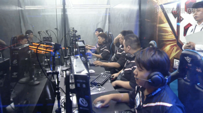 LGD官方：已注意到对选手的假赛指控，上报LPL并开启自查模式