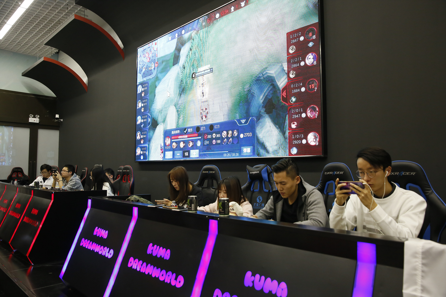 LECW2D2综述：FNC RGE傲视群雄 VIT力克G2